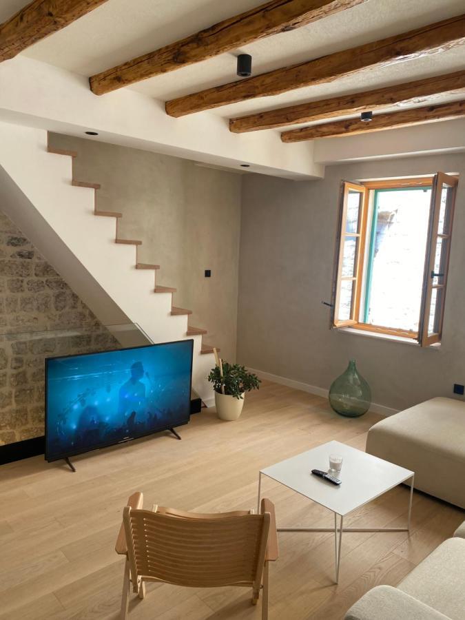 Ancient & Modern Apartment Sibenik Exterior photo