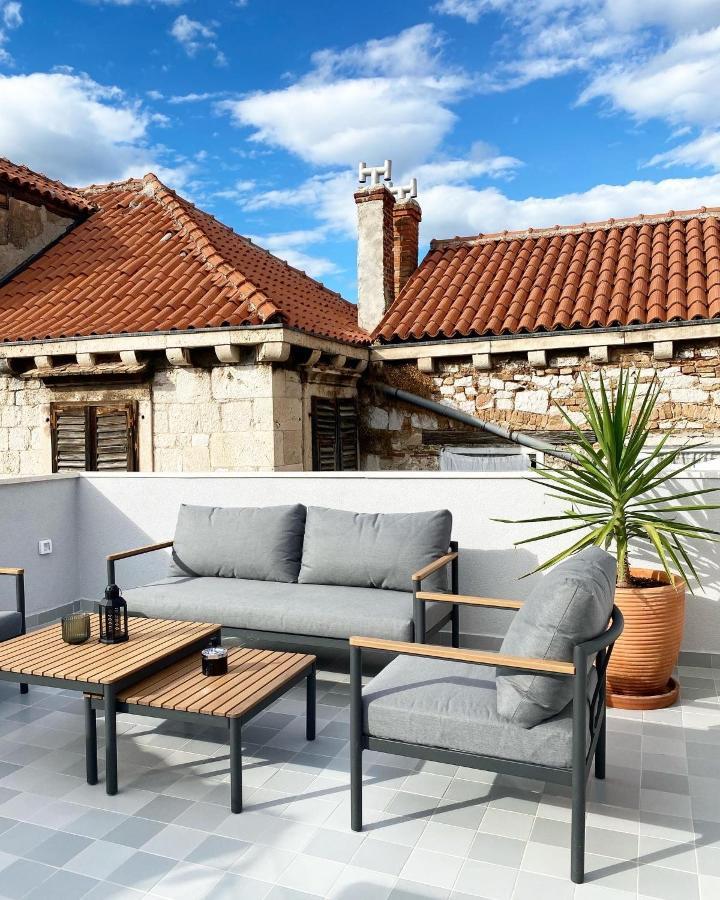 Ancient & Modern Apartment Sibenik Exterior photo
